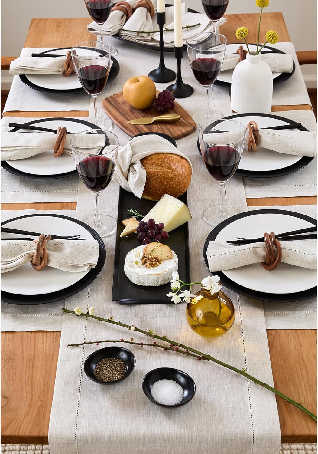 The Linen Table Runner